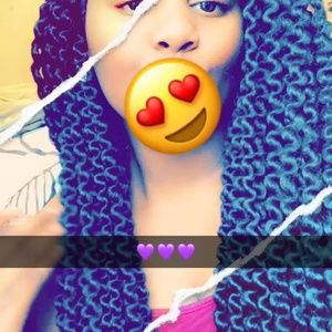 Meet your Posher, Rickishiaa